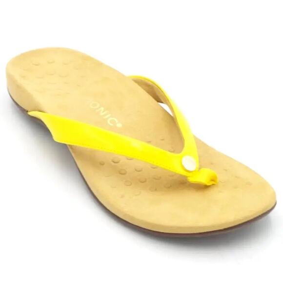 Vionic Mona Yellow Patent Leather Comfort Thong Sandal Size 6 Coastal Grandma - Picture 1 of 10